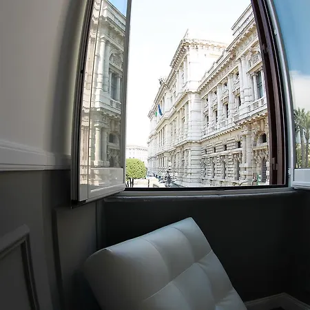 We Love לינה וארוחת בוקר