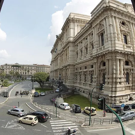 לינה וארוחת בוקר We Love רומא